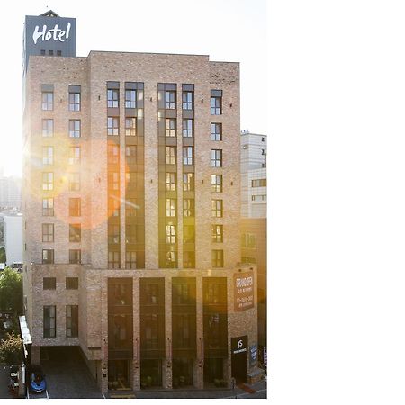 Gwangmyeong Js Boutique Hotel Экстерьер фото