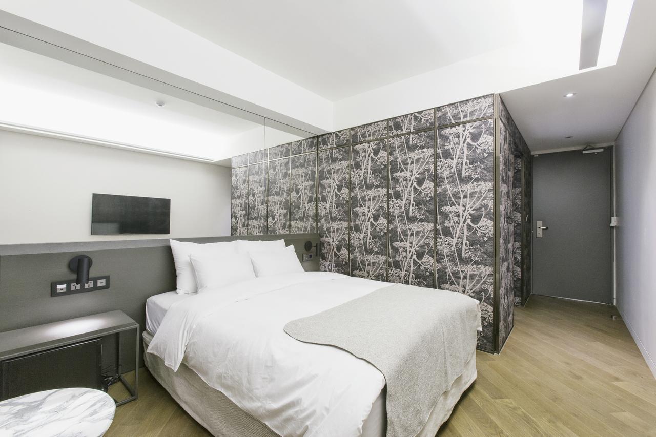 Gwangmyeong Js Boutique Hotel Экстерьер фото