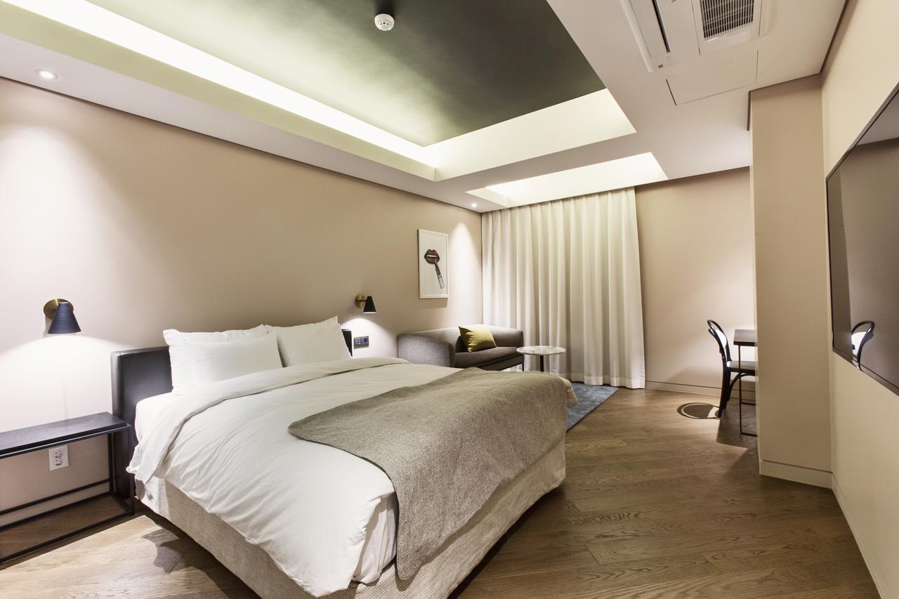 Gwangmyeong Js Boutique Hotel Экстерьер фото