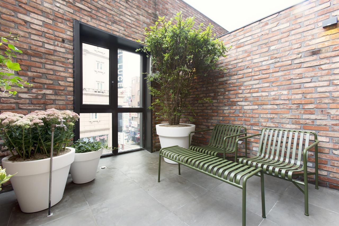 Gwangmyeong Js Boutique Hotel Экстерьер фото