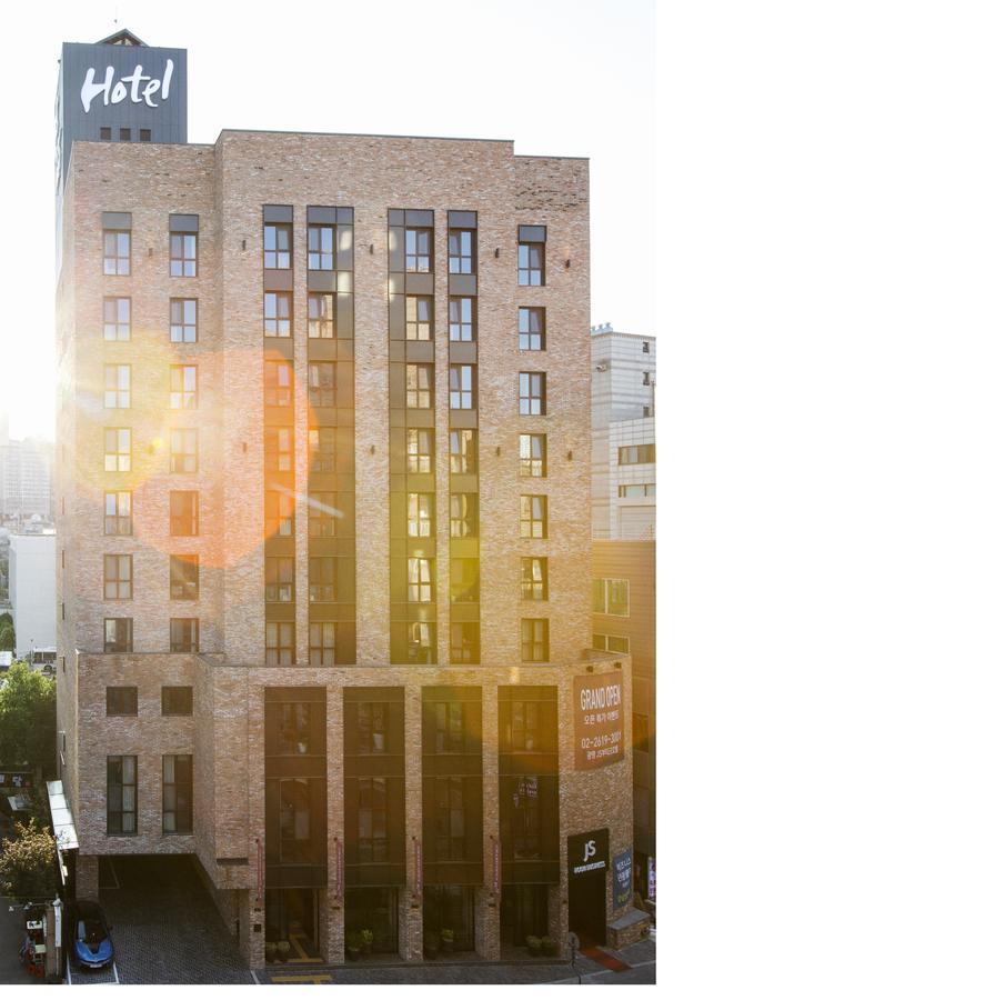 Gwangmyeong Js Boutique Hotel Экстерьер фото
